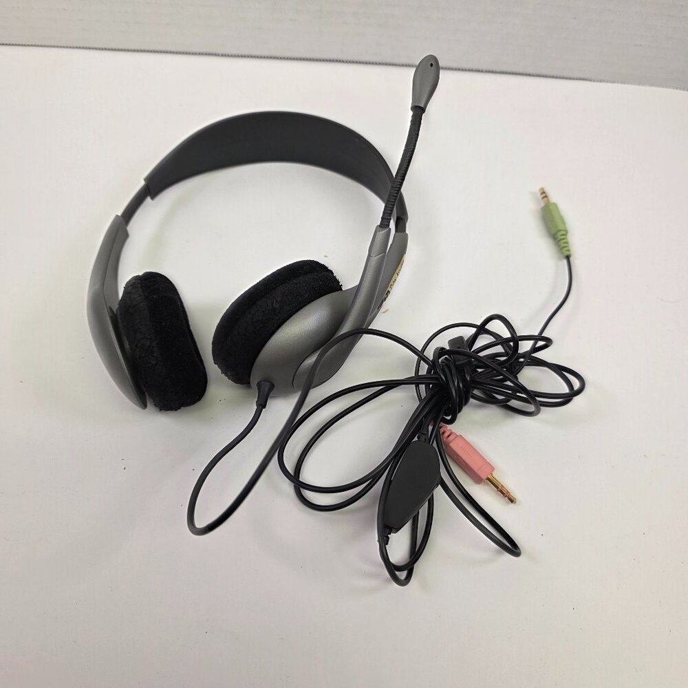 Cyber Acoustic Telemarketing Gaming Comm. Headset w/ Boom Mic & Controls